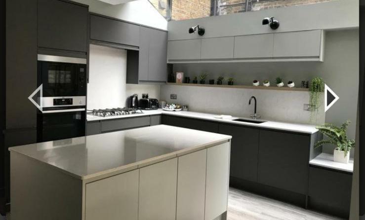 Stylish Home In Streatham. London Exterior photo